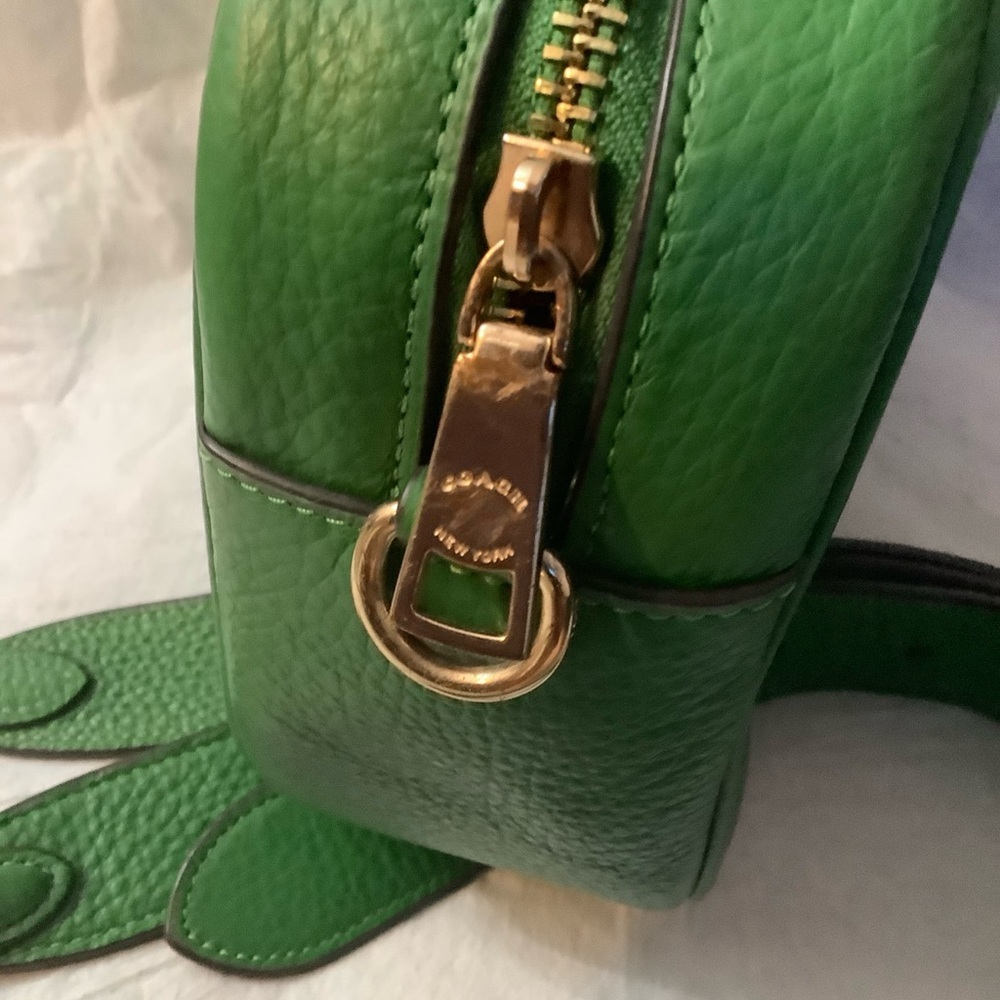 COACH Jamie Green Leather Shoulder / Crossbody Camera Bag - Picture 8 of 16
